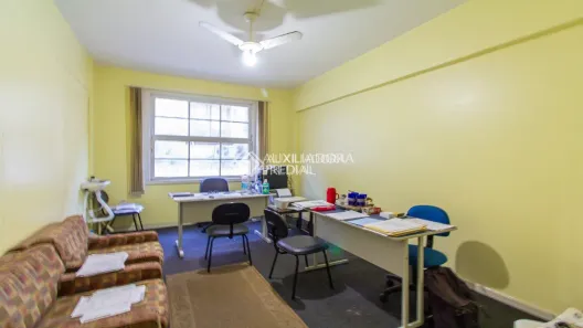 Sala Comercial à venda, 185m² no Centro Histórico, Porto Alegre