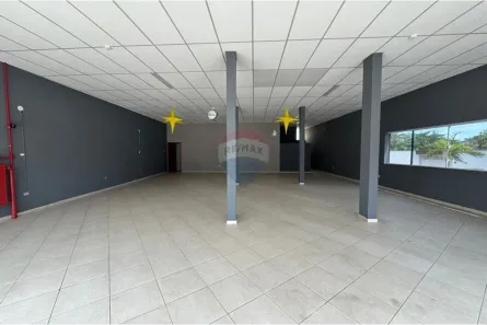 Ponto Comercial para alugar, 200m² no Estância São José, Peruíbe