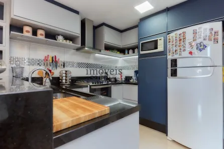 Sobrado com 3 Quartos à venda, 112m² no Uberaba, Curitiba