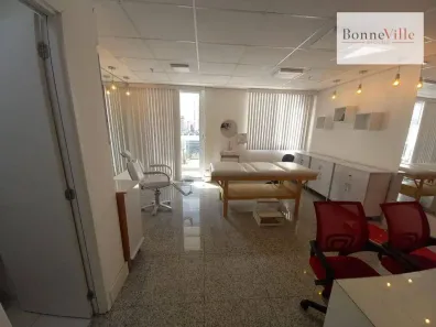 Sala Comercial para alugar, 32m² no Chácara Santo Antônio (Zona Sul), São Paulo
