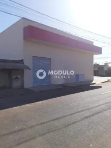 Ponto Comercial para alugar, 28m² no Shopping Park, Uberlândia