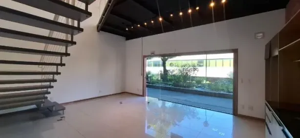 Sala Comercial para alugar, 190m² no João Paulo, Florianópolis