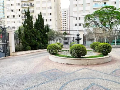 Apartamento com 2 Quartos para alugar, 54m² no Cambuí, Campinas