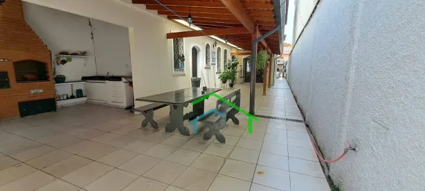 Casa com 4 Quartos à venda, 400m² no Jardim das Flores, Osasco