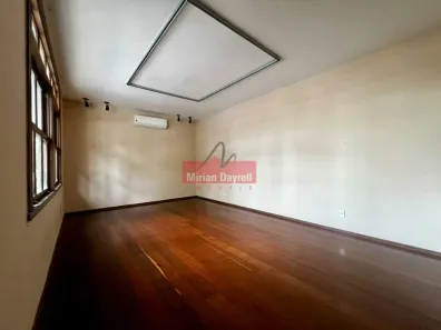 Casa com 4 Quartos para alugar, 250m² no Sion, Belo Horizonte