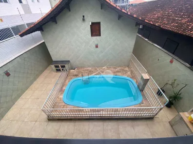 Casa com 3 Quartos à venda, 235m² no Aviação, Praia Grande