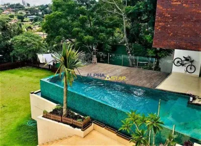 Casa de Condomínio com 4 Quartos para alugar, 550m² no Nova Fazendinha, Carapicuíba