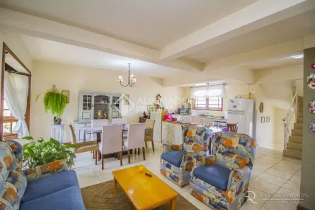 Casa com 3 Quartos à venda, 222m² no Medianeira, Porto Alegre