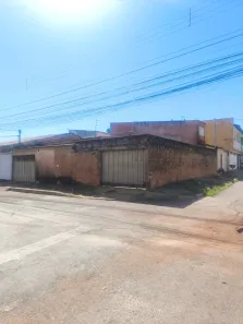 Casa com 3 Quartos à venda, 180m² no Vila Nossa Senhora de Fátima, Brasília
