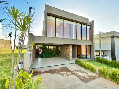 Casa de Condomínio com 4 Quartos à venda, 230m² no Jardins Capri, Senador Canedo