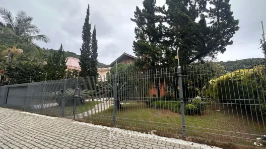Casa com 4 Quartos para alugar, 500m² no Ressacada, Itajaí