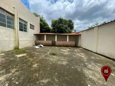 Casa com 3 Quartos para alugar, 340m² no A Definir, Sarzedo