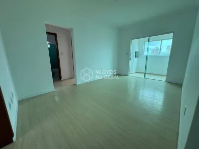 Apartamento com 2 Quartos para alugar, 62m² no Centro, Navegantes