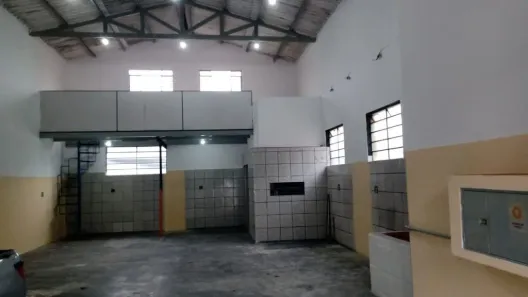 Prédio Comercial à venda, 255m² no Vila Leonor, Guarulhos