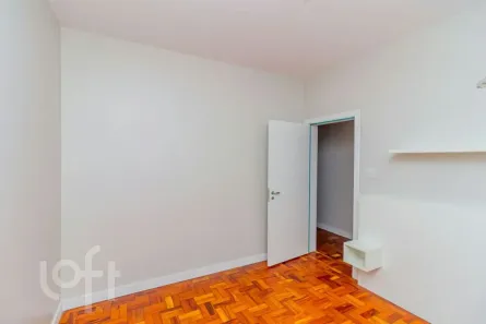 Apartamento com 2 Quartos à venda, 57m² no São João, Porto Alegre