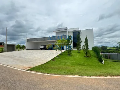 Casa de Condomínio com 3 Quartos à venda, 400m² no , Porto Feliz