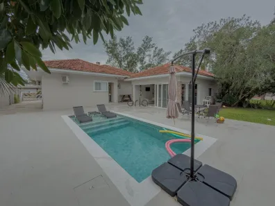 Casa com 4 Quartos à venda, 260m² no XANGRI-LÁ, Xangri-lá