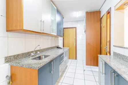 Apartamento com 3 Quartos para venda ou aluguel, 97m² no Moema, São Paulo