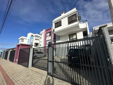 Apartamento com 2 Quartos à venda, 66m² no Itacolomi, Balneário Piçarras