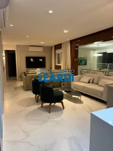 Apartamento com 3 Quartos à venda, 136m² no Vila Anastácio, São Paulo