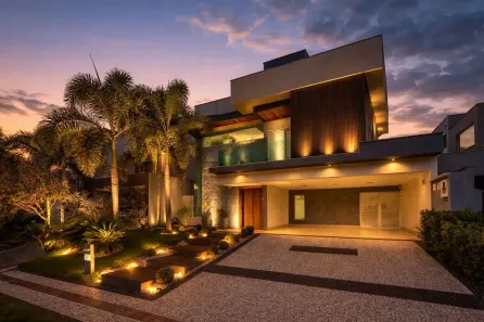 Sobrado com 4 Quartos à venda, 390m² no Jardins Valência, Goiânia