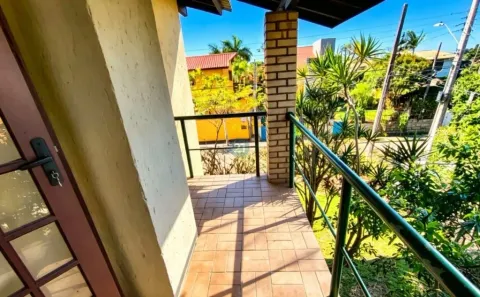 Casa com 2 Quartos para alugar, 140m² no Campeche, Florianópolis