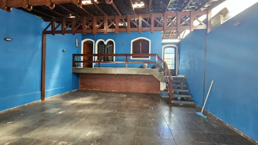 Casa com 3 Quartos à venda, 120m² no Chácara Agrindus, Taboão da Serra