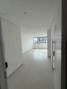 Sala Comercial à venda, 28m² no Centro, Curitiba