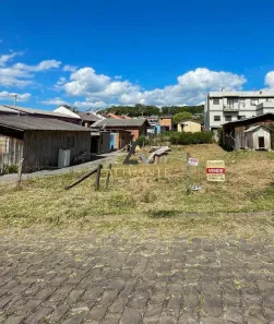 Lote/Terreno à venda, 360m² no Jardim Iracema, Caxias do Sul
