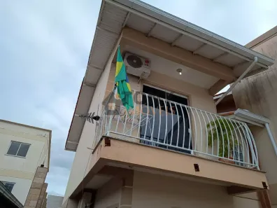 Sobrado com 2 Quartos à venda, 77m² no São Sebastião, Palhoça