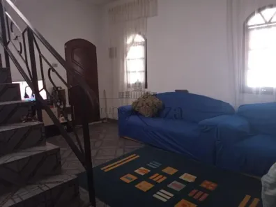 Casa com 3 Quartos à venda, 258m² no Parque dos Príncipes, Jacareí
