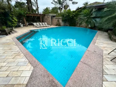 Casa de Condomínio com 4 Quartos à venda, 2000m² no Jardim Acapulco, Guarujá