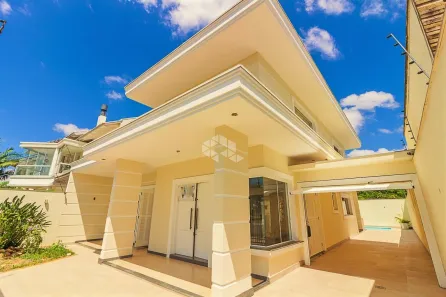 Casa com 3 Quartos à venda, 240m² no Centro, Canoas