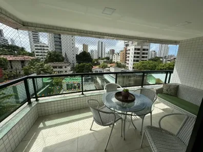 Apartamento com 4 Quartos à venda, 200m² no Casa Forte, Recife