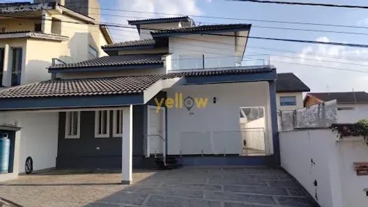 Casa de Condomínio com 3 Quartos para alugar, 227m² no Arujázinho IV, Arujá