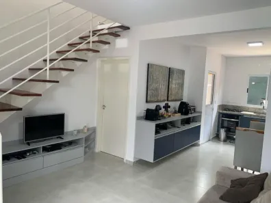 Casa de Condomínio com 2 Quartos à venda, 73m² no Granjas Panorama, Taubaté