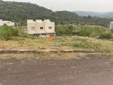 Lote/Terreno à venda, 300m² no São Giácomo, Caxias do Sul