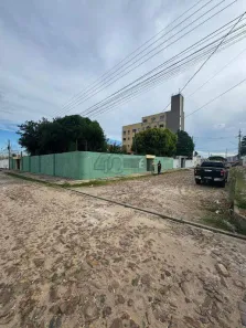 Casa com 3 Quartos à venda, 241m² no Santa Isabel, Teresina