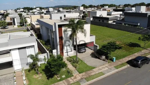 Casa de Condomínio com 3 Quartos à venda, 250m² no Parqville Pinheiros, Aparecida de Goiânia