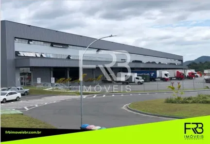 Galpão/Depósito/Armazém para alugar, 1800m² no Soteco, Viana