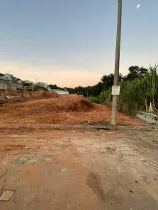 à venda, 305m² no Jardim Copacabana, Jundiaí