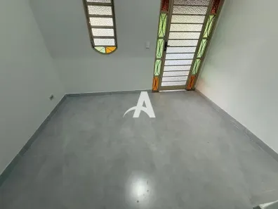 Casa com 4 Quartos para alugar, 250m² no Lídice, Uberlândia