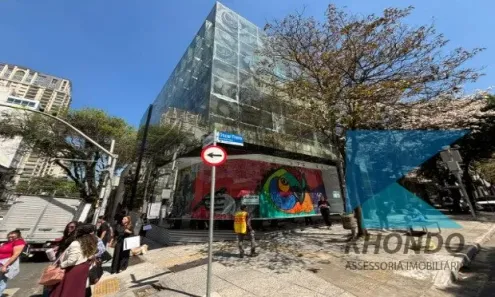 Ponto Comercial para alugar, 1600m² no Cerqueira César, São Paulo