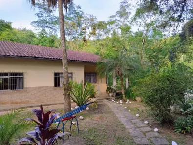 Fazenda/Sítio com 4 Quartos à venda, 6700m² no Cadetes Fabres, Guapimirim