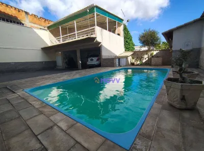 Casa com 3 Quartos à venda, 360m² no Colubande, São Gonçalo