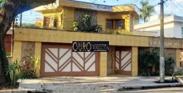 Sobrado com 4 Quartos à venda, 396m² no Alto de Pinheiros, São Paulo
