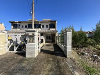 Sobrado com 2 Quartos para alugar, 90m² no CIDREIRA, Cidreira