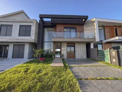 Casa de Condomínio com 4 Quartos à venda, 209m² no XANGRI-LÁ, Xangri-lá