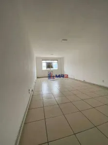 Sala Comercial para alugar, 43m² no Taquara, Rio de Janeiro