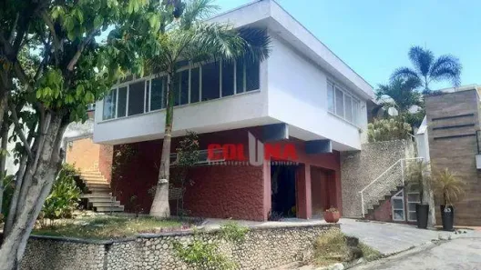 Casa de Condomínio com 3 Quartos à venda, 300m² no São Francisco, Niterói